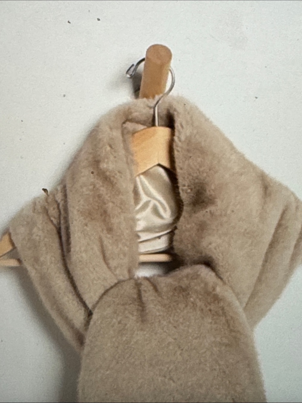 Faux fur scarf NEW gift 💝 soft ski vail aspen